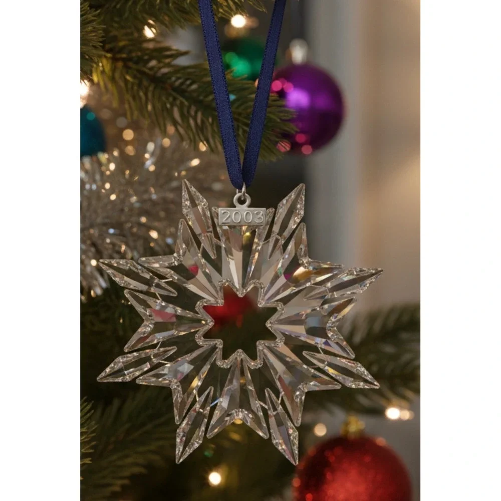 Swarovski 2003 Annual Edition Snowflake Crystal Ornament